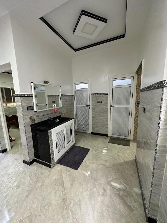 Bel Appartement 1Er Etage Confortable Pres De La Plage - Specialement Pour Familles Саидия Экстерьер фото
